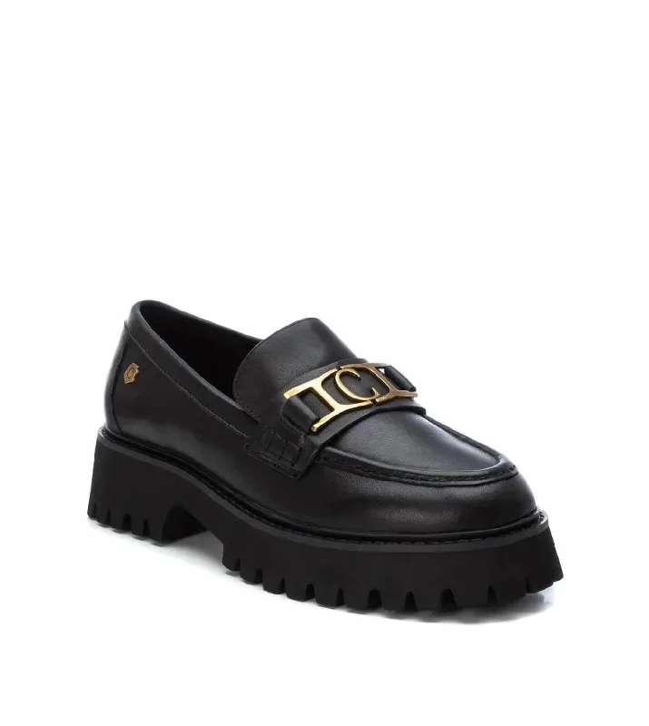 Women's Leather Moccasins In Black