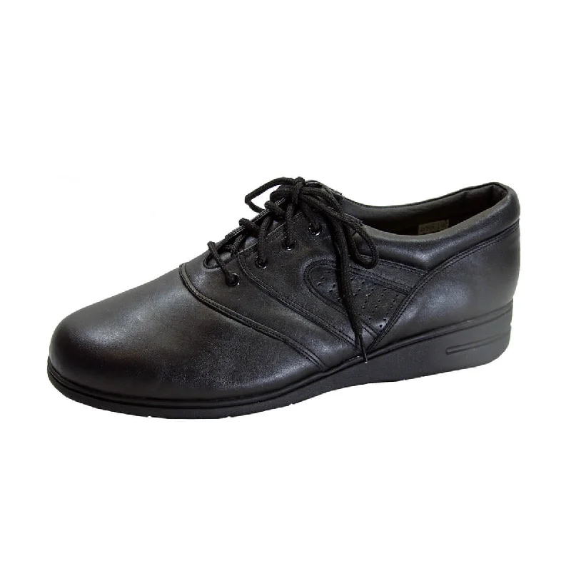 24 HOUR COMFORT Kat Women's Wide Width Leather Lace-Up Shoes