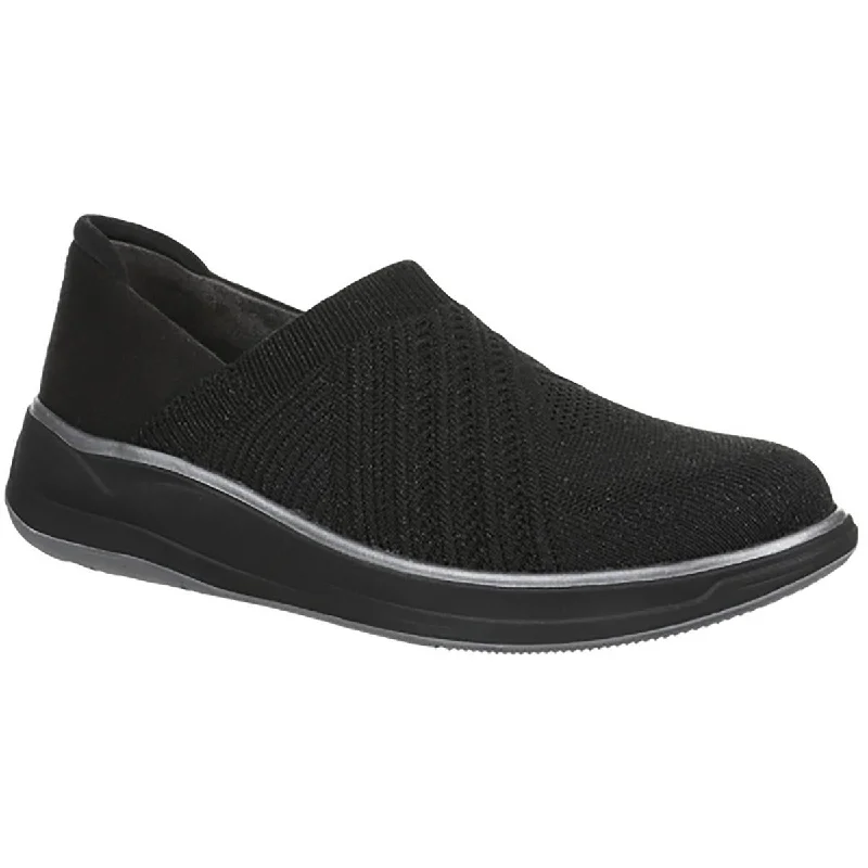 Triumphant Womens Slip On Casual Slip-On Sneakers