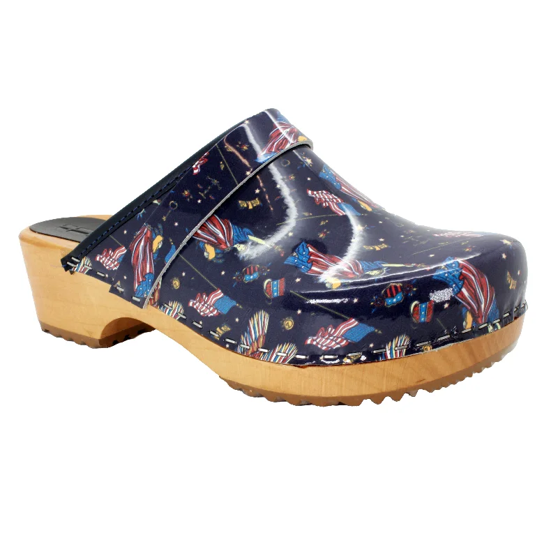 BJORK Maja Wood Liberty Leather Clogs - CLOSEOUT