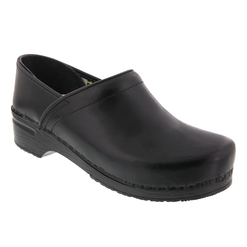 BJORK PROFESSIONAL Men's Black Cabrio Leather Clogs