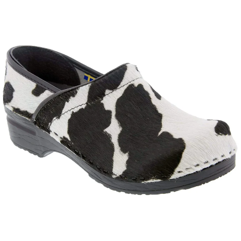 BJORK PROFESSIONAL Safari Collection Leather Clogs in Black and White Cow