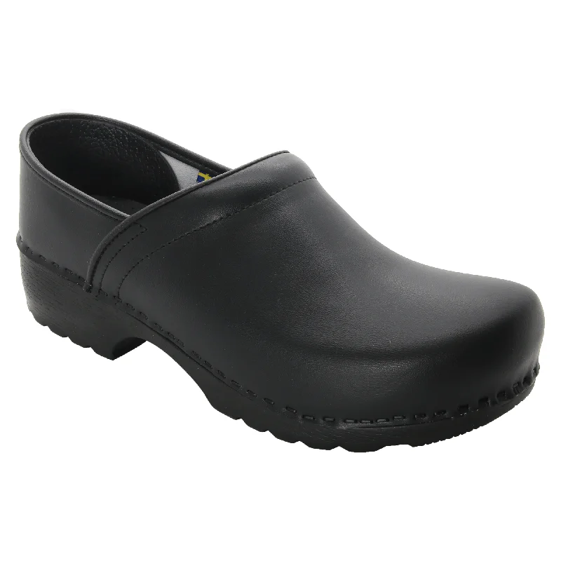 BJORK Men's Swedish Professional Leather Clogs