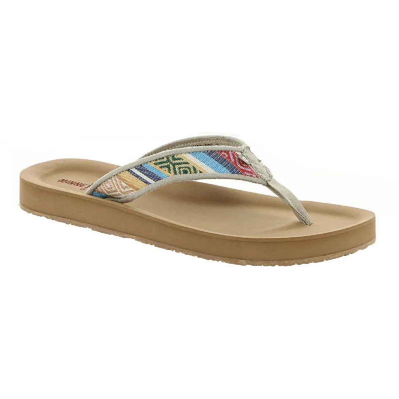 Minnetonka Womens Hedy Aztec Print Slip On Flip-Flops